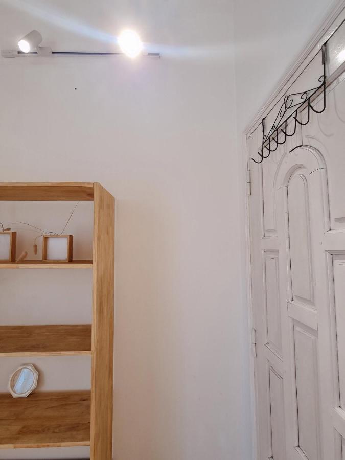Daisy'S Stay Hanoi Bagian luar foto