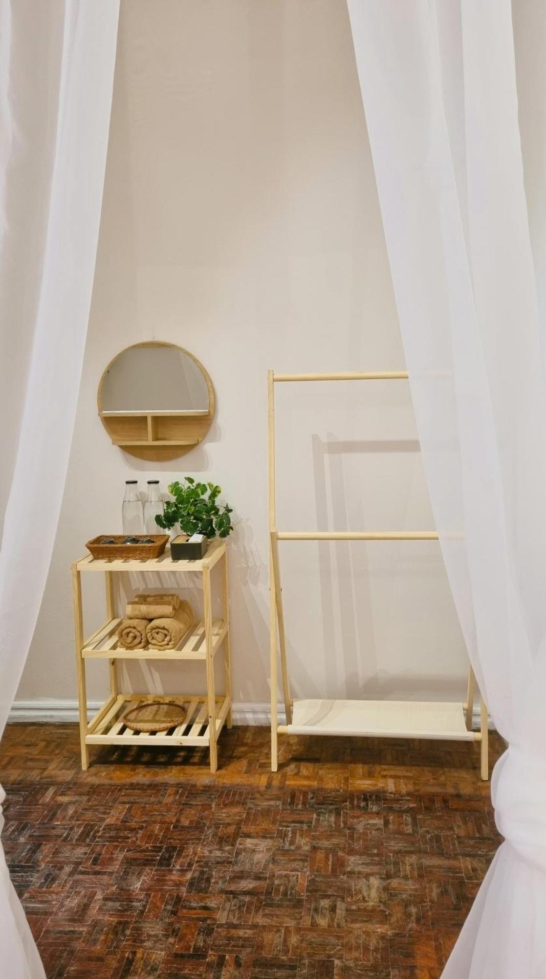 Daisy'S Stay Hanoi Bagian luar foto